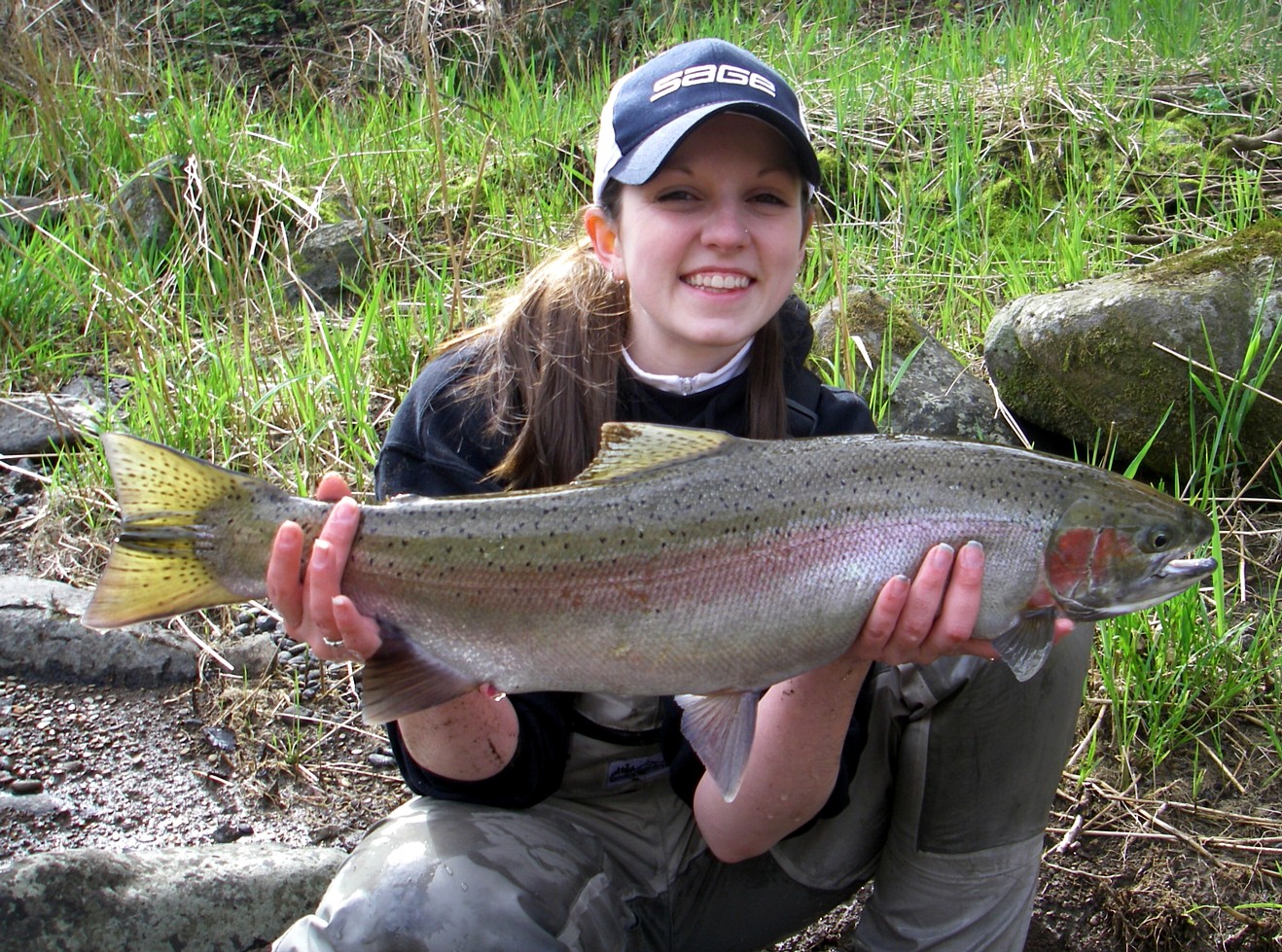 Tara Fulps / Jason Mariner photo / McKenzie River Fly Fishing Guide